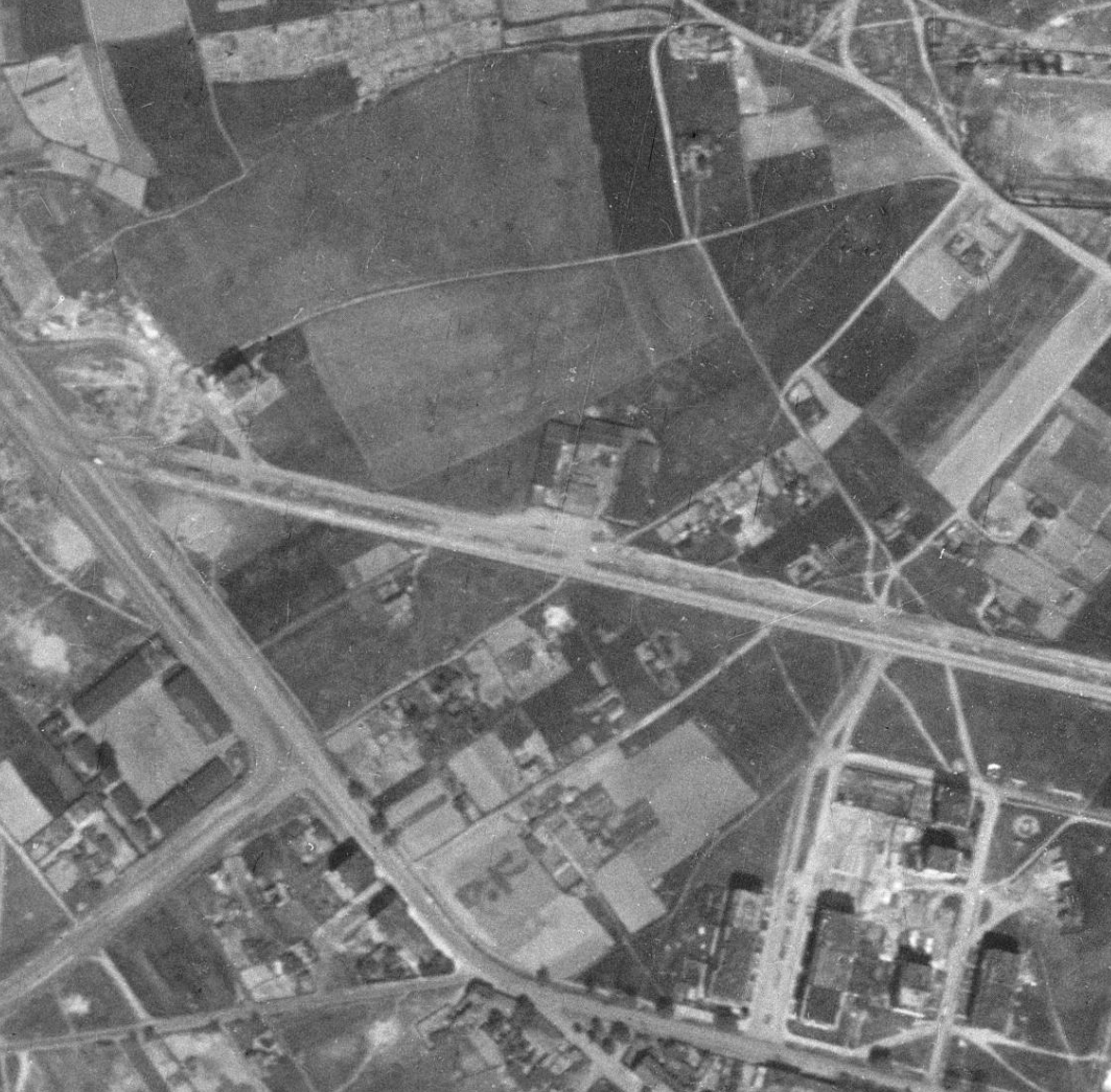 nouzova-kolonie-na-kopecku-letecky-snimek-1953