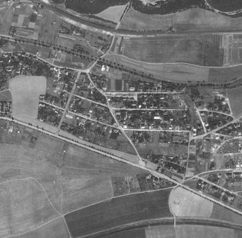 nouzova-kolonie-za-horou-letecky-snimek-1953
