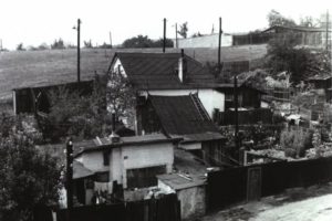 nouzova-kolonie-udoli-desu-domy-1963