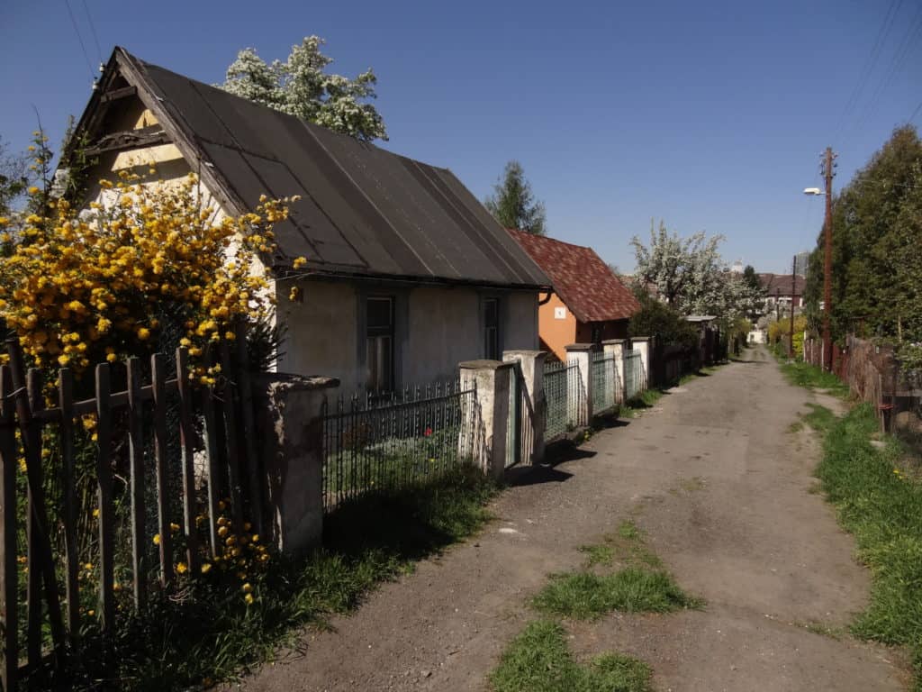 nouzova-kolonie-pod-bohdalcem-domy