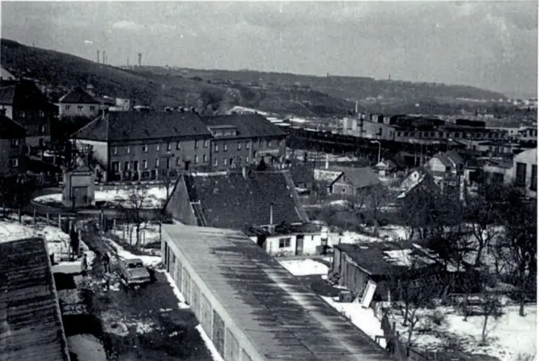 nouzova-kolonie-u-tresorie-domy