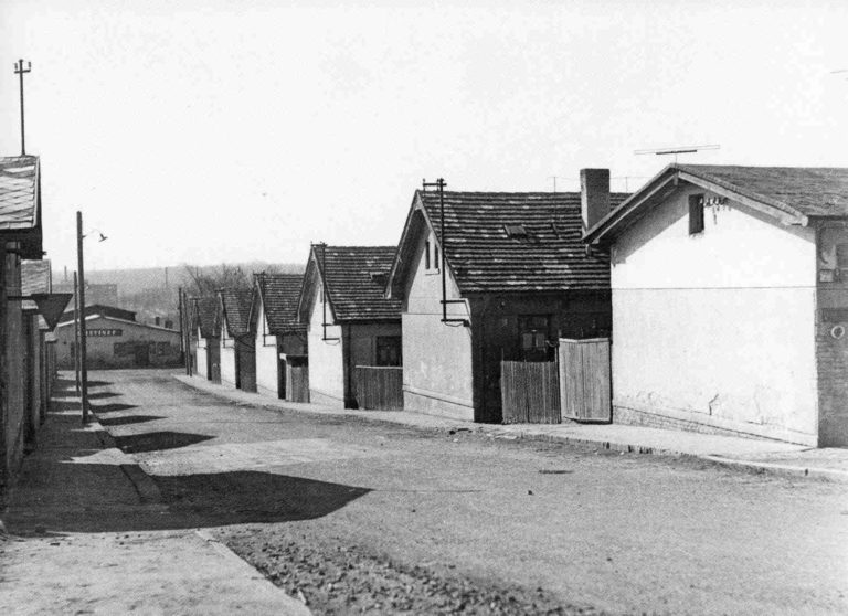 nouzova-kolonie-za-aero-domy