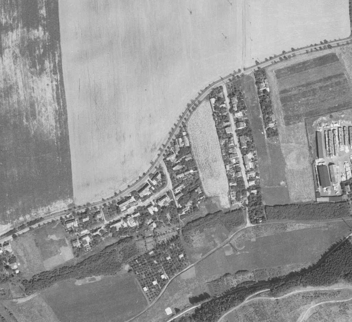 nouzova-kolonie-na-kosiku-letecky-snimek-1966