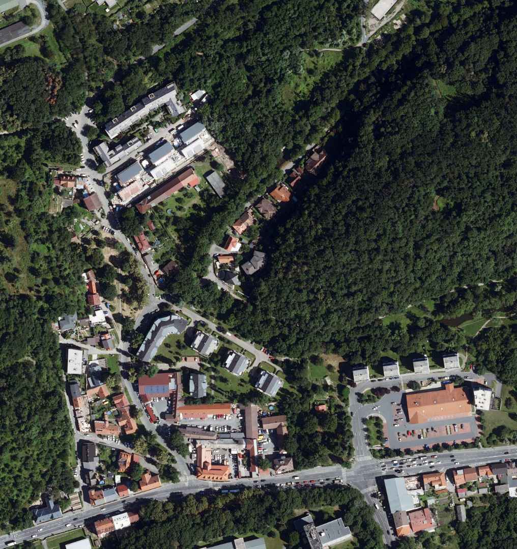 nouzova-kolonie-v-piskovne-letecky-snimek-2020