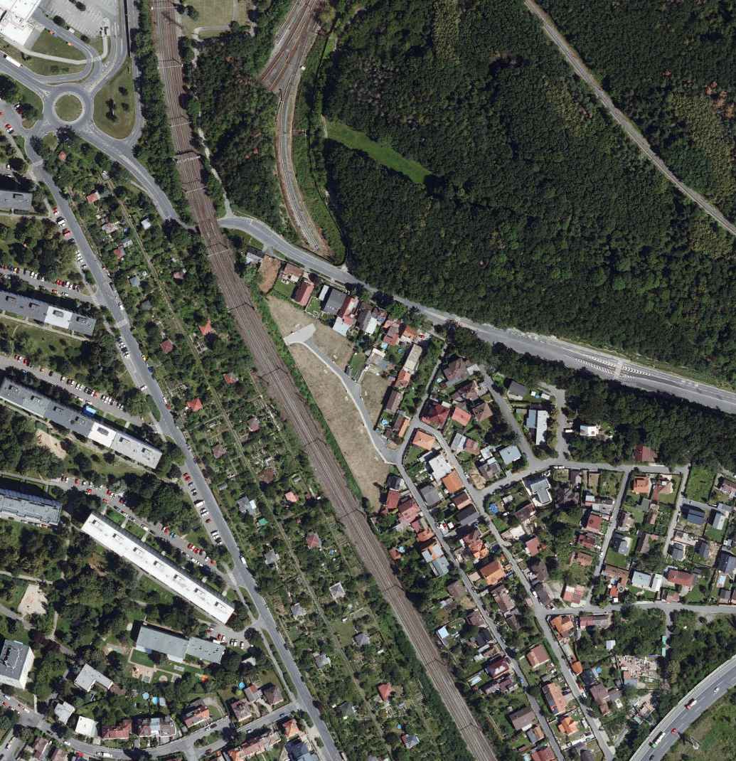 nouzova-kolonie-za-drahou-letecky-snimek-2020