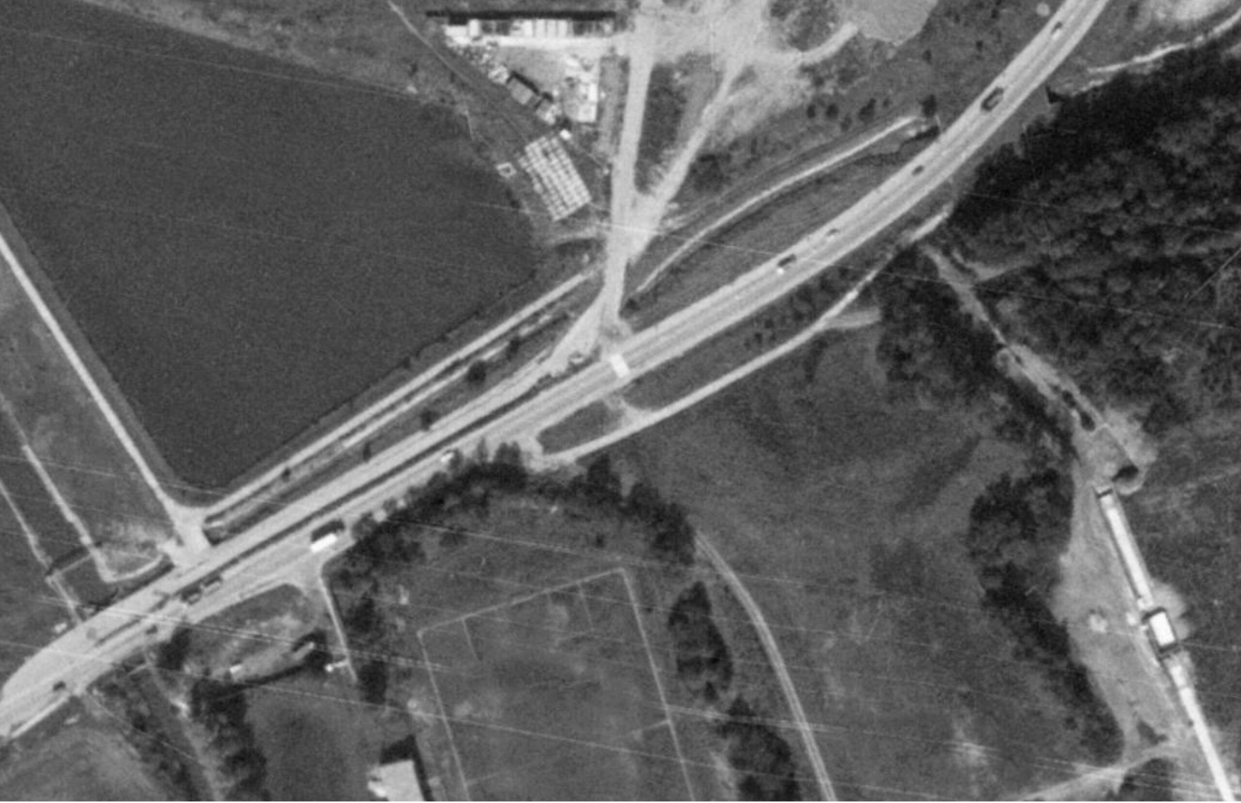 nouzova-kolonie-na-piskovnach-letecky-snimek-1988