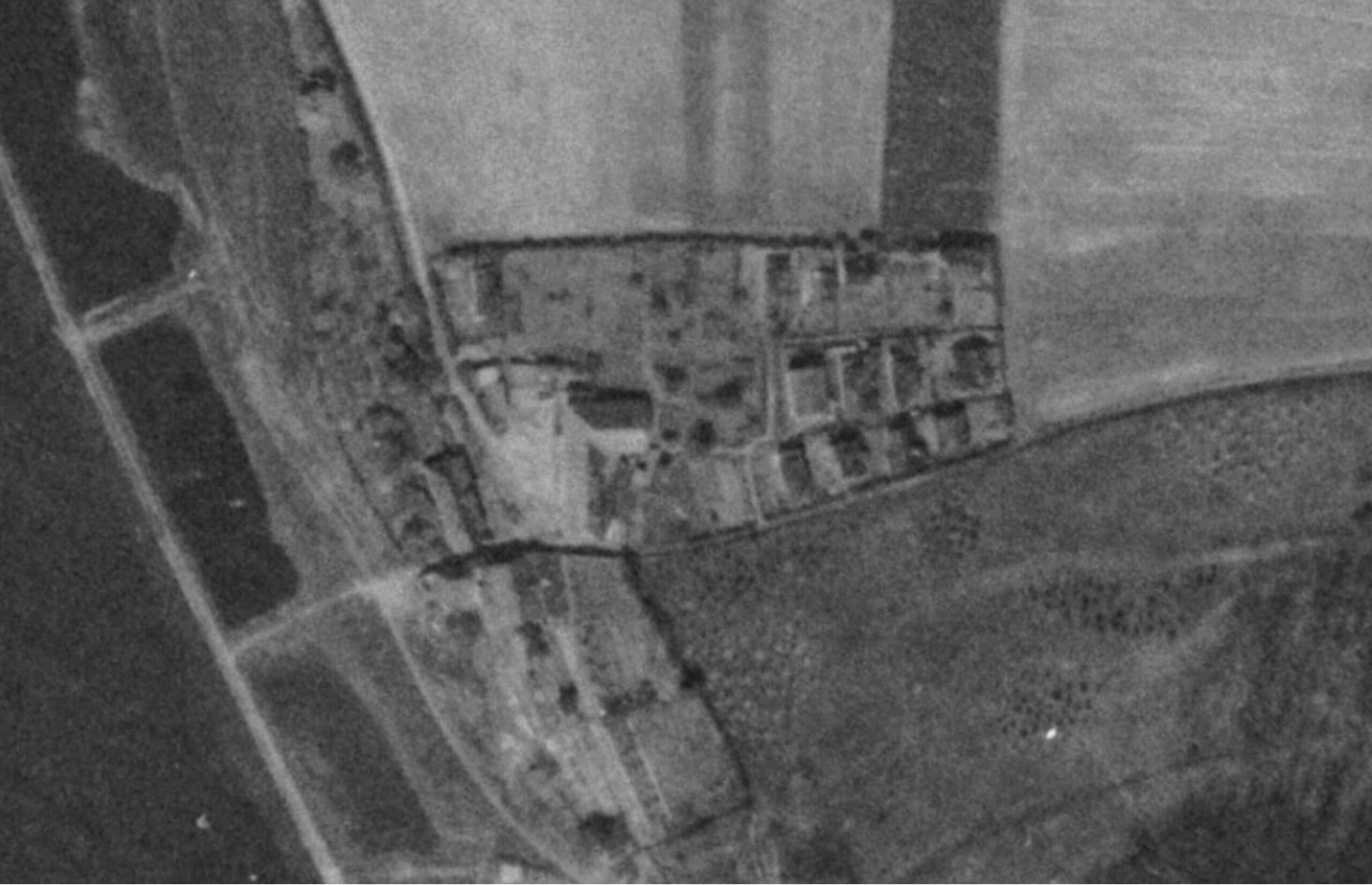 nouzova-kolonie-bosna-letecky-snimek-1945