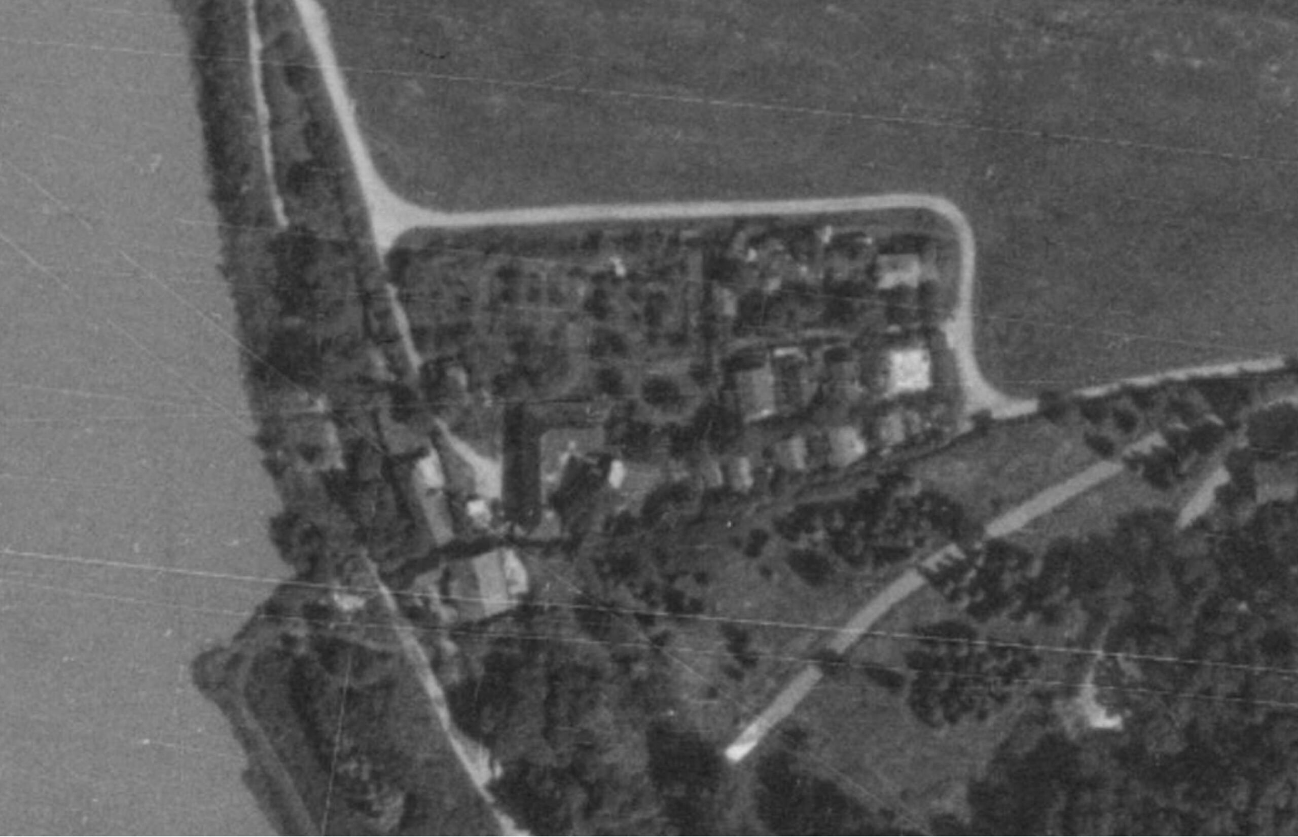 nouzova-kolonie-bosna-letecky-snimek-1975