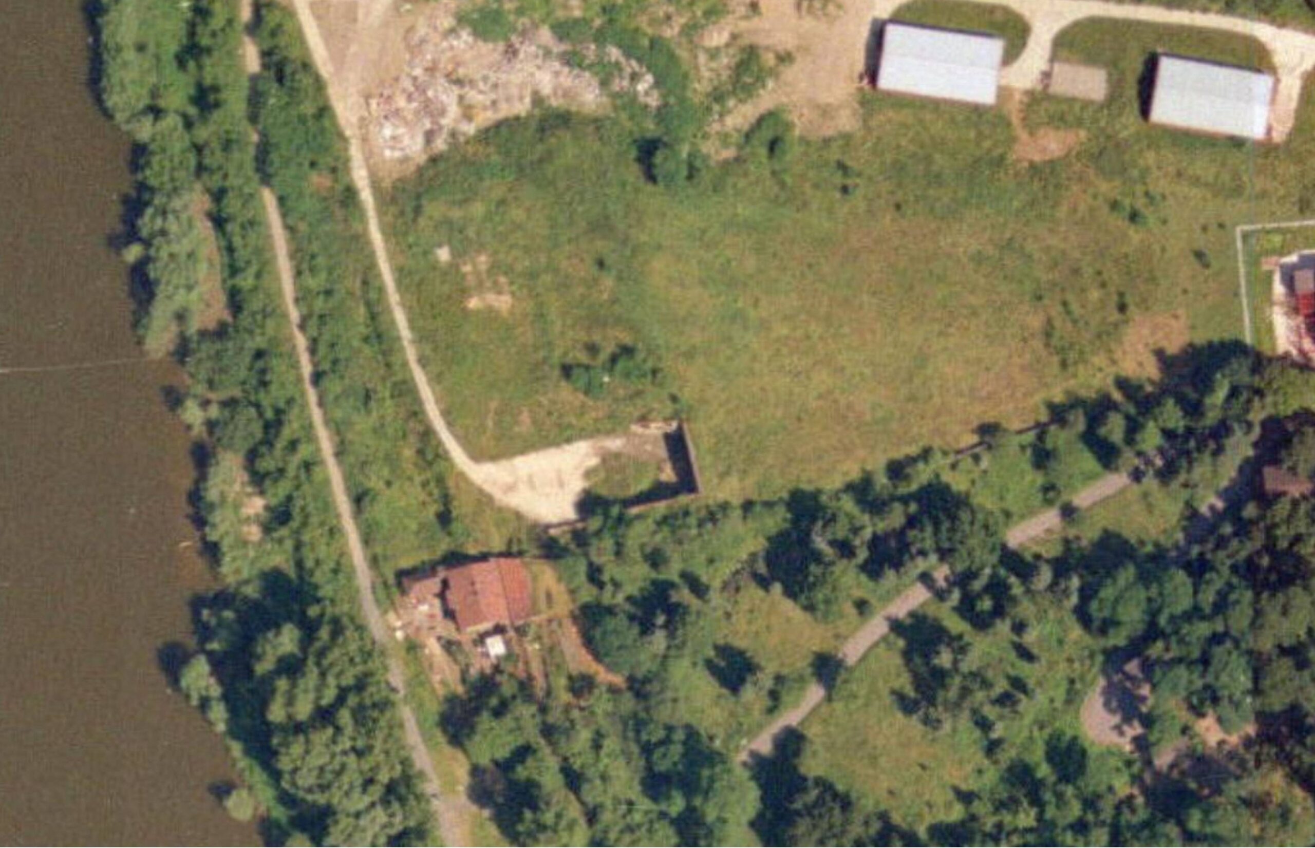 nouzova-kolonie-bosna-letecky-snimek-1996