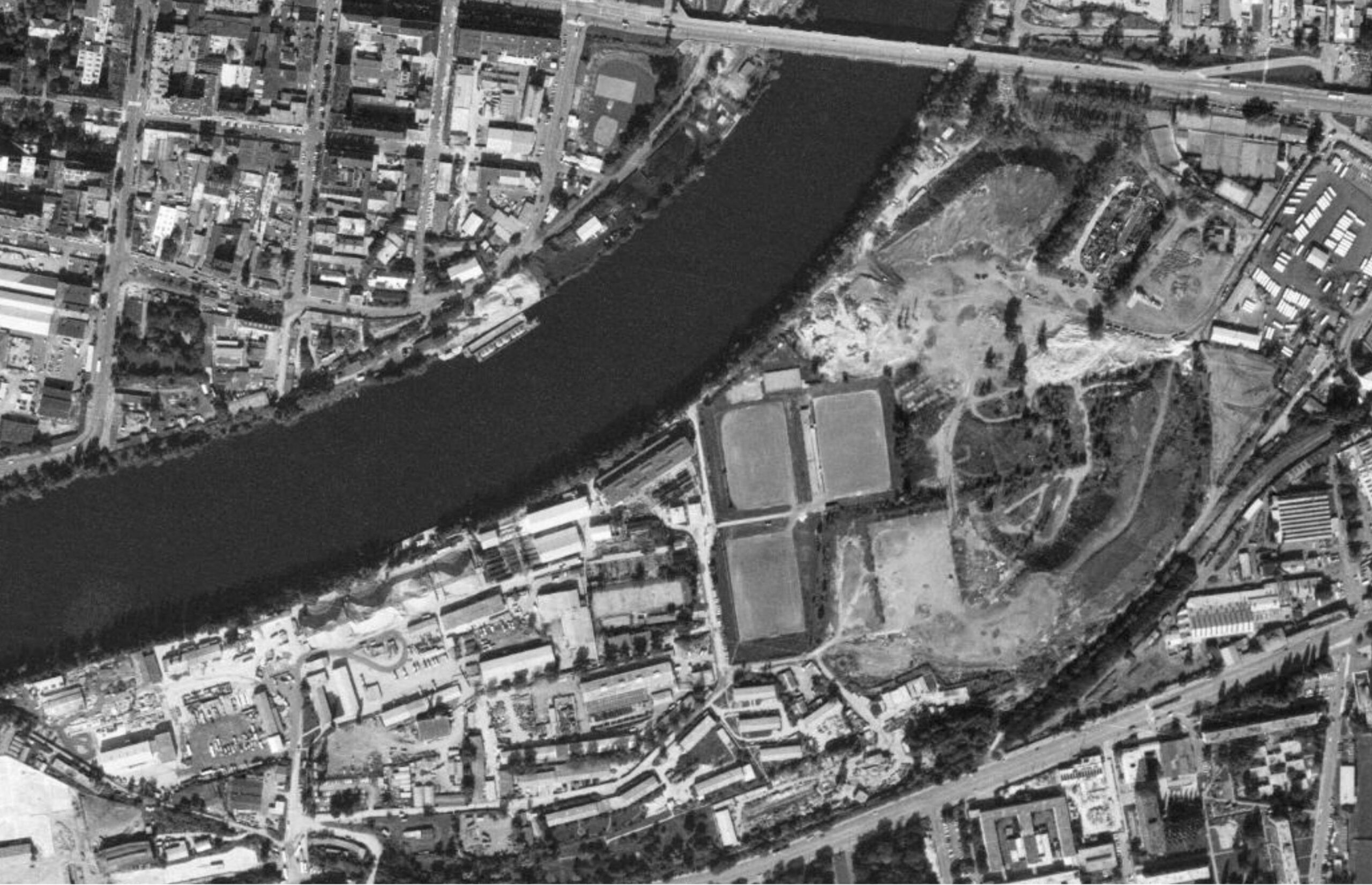 nouzova-kolonie-na-maninach-letecky-snimek-1988