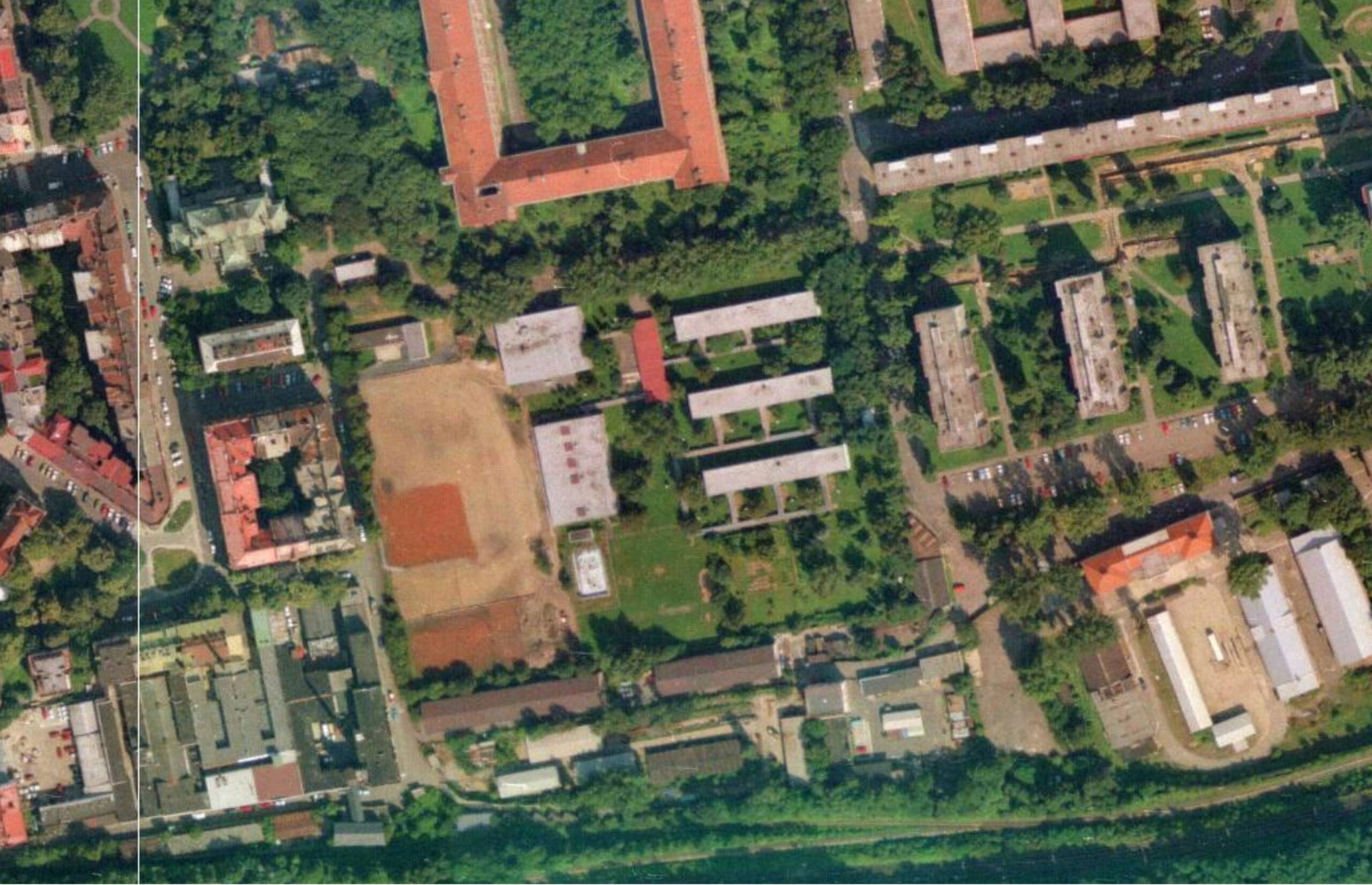 nouzova-kolonie-invalidovna-letecky-snimek-1996