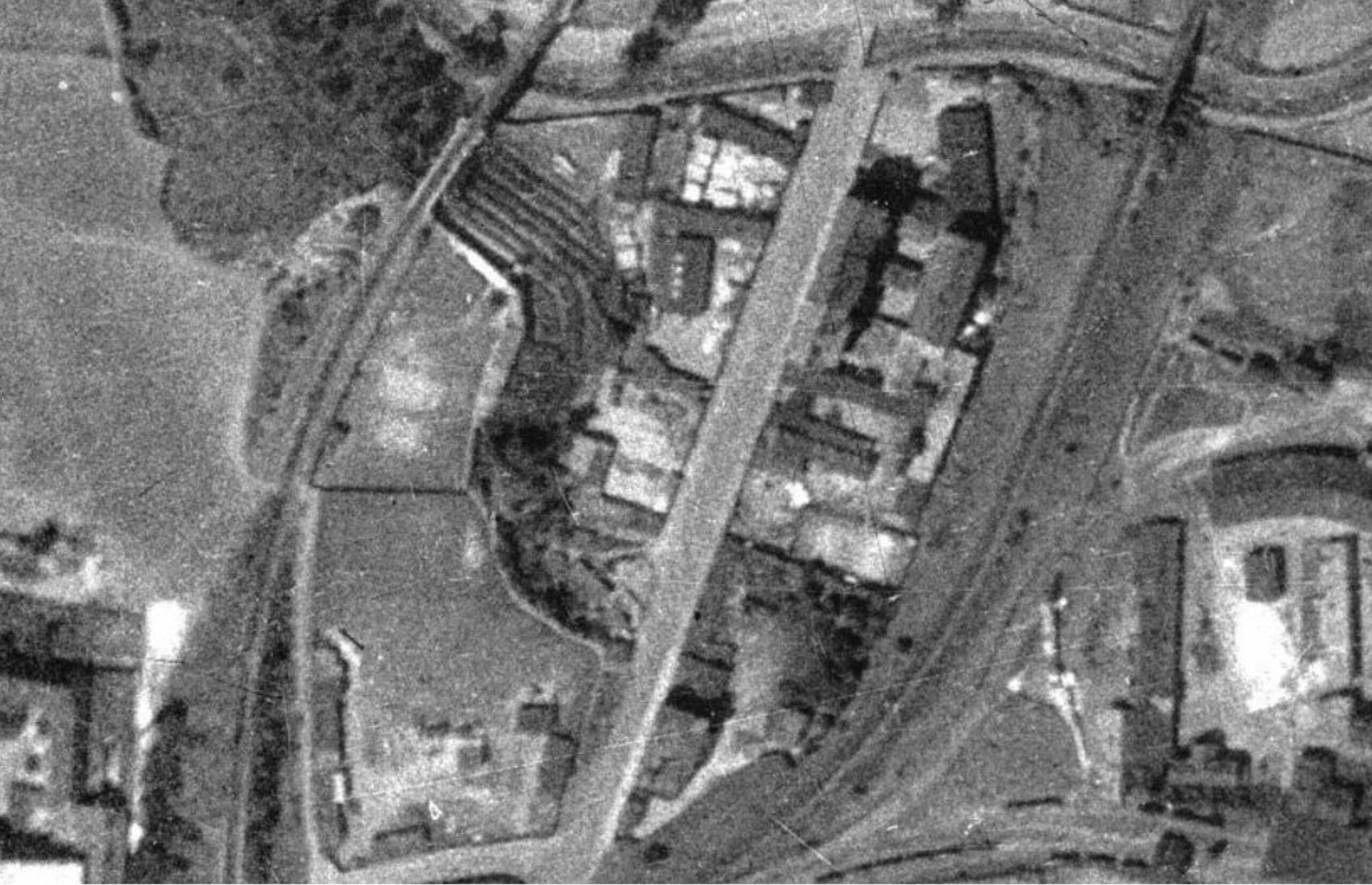 nouzova-kolonie-nad-kolcavkou-letecky-snimek-1938