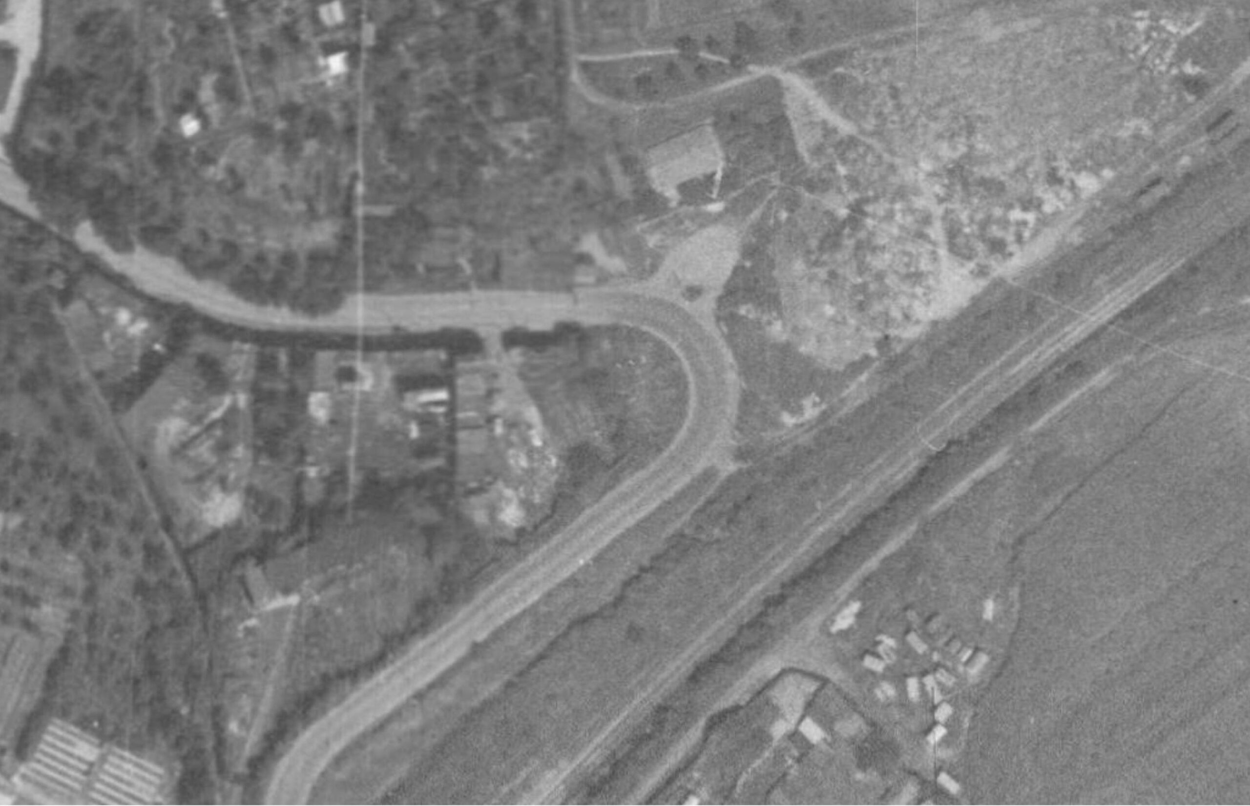 nouzova-kolonie-pod-plynojemem-letecky-snimek-1966