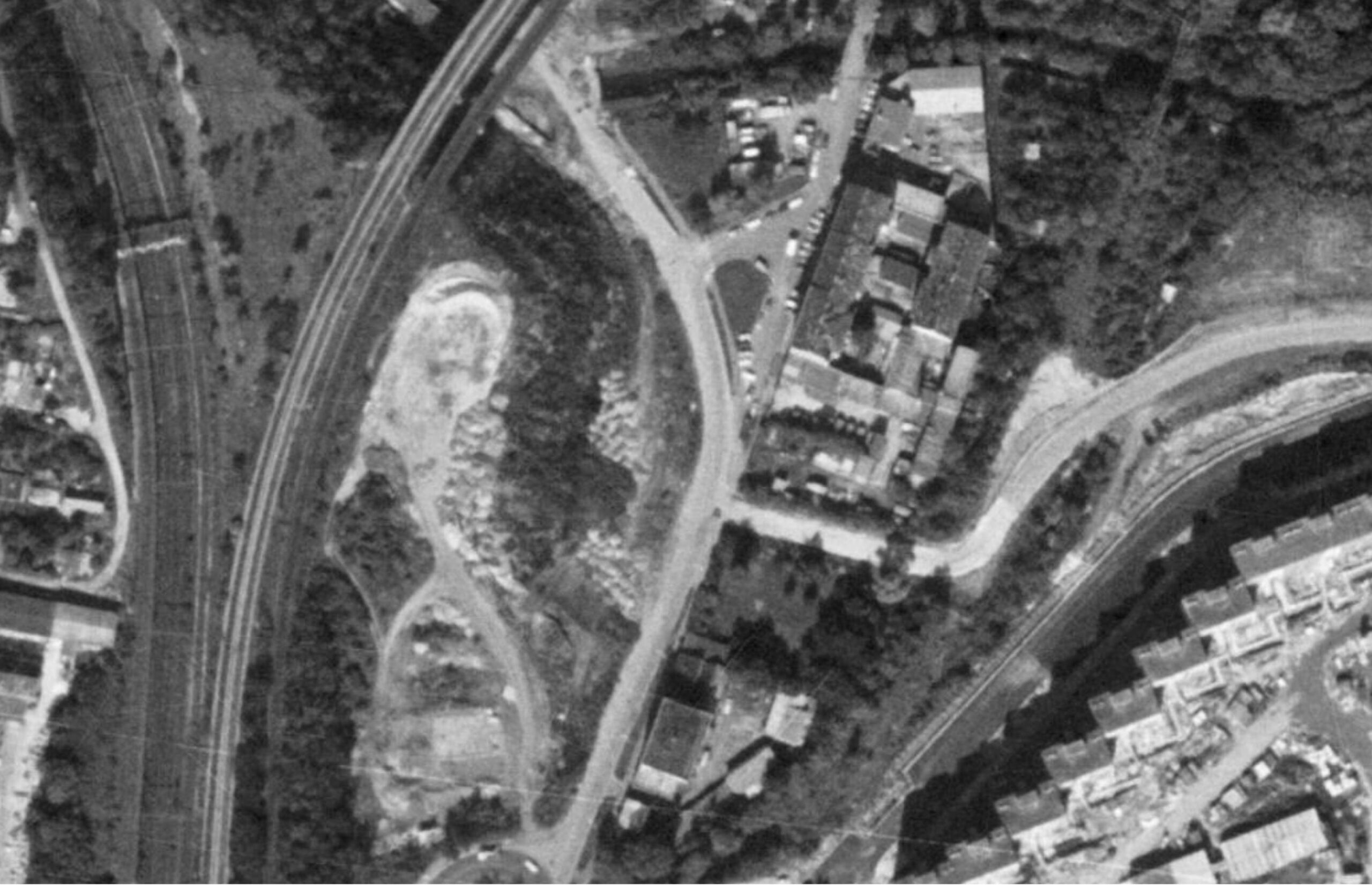 nouzova-kolonie-nad-kolcavkou-letecky-snimek-1988