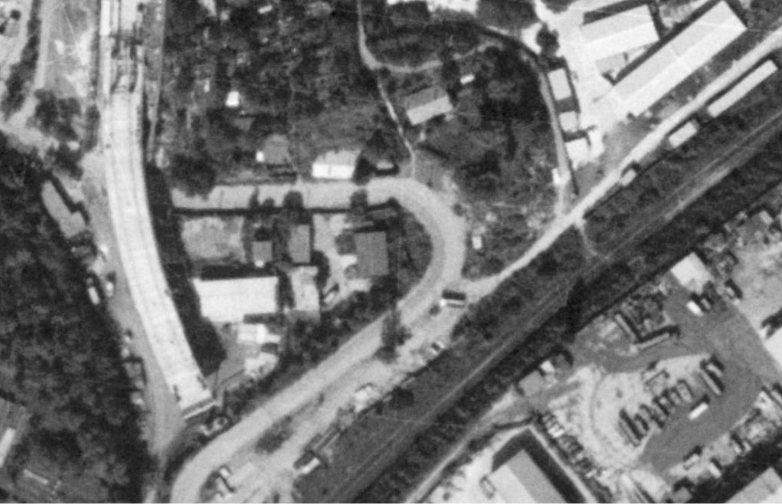 nouzova-kolonie-pod-plynojemem-letecky-snimek-1988