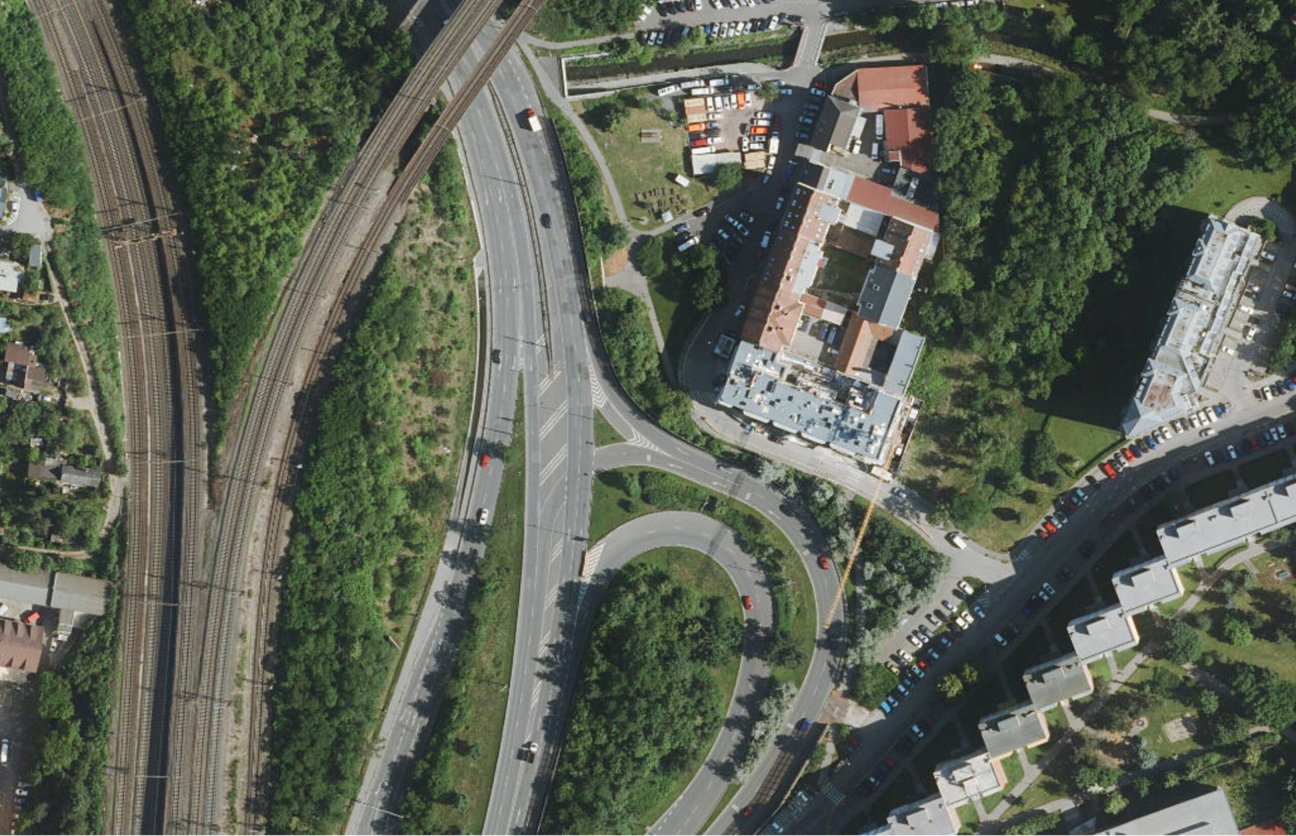 nouzova-kolonie-nad-kolcavkou-letecky-snimek-2024